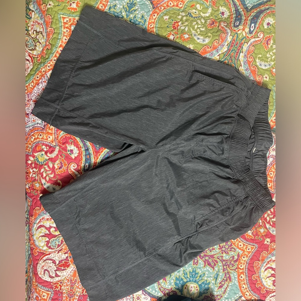Lululemon Mens short XXL
